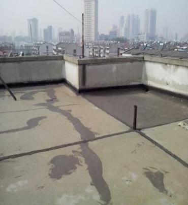 古丈漏水维修 楼顶漏水是什么原因，楼顶漏水维修方法是什么?